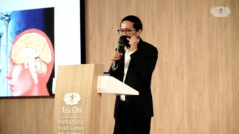 Tzu Chi hosts Mental Wellness Talks by Dr Yeo Seem Huat  